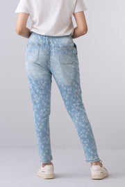 City Fashion Regular Fit Flower-Printed Jeans